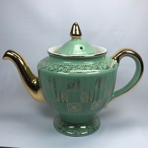 Hall Pottery teapot 091GL